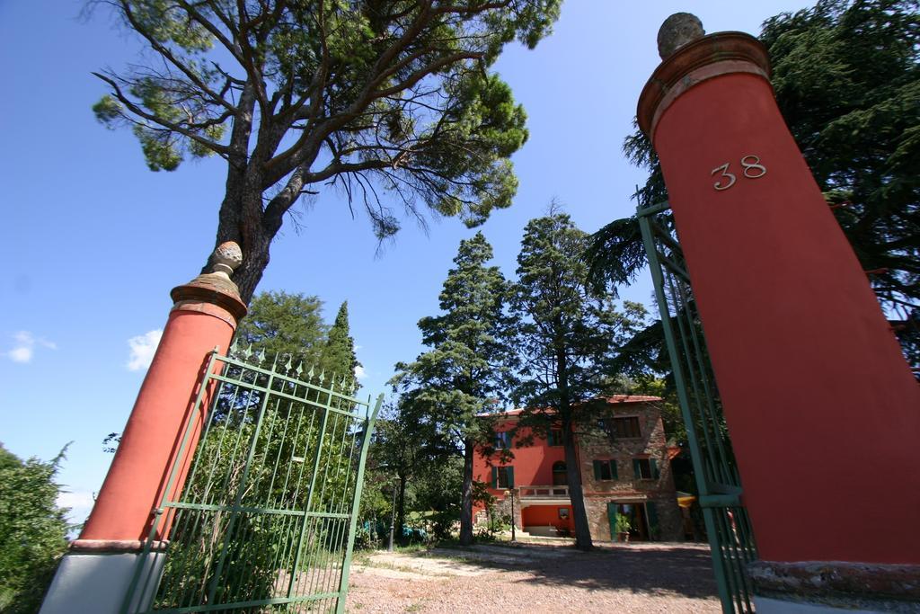 Locanda Donna Laura 이몰라 외부 사진